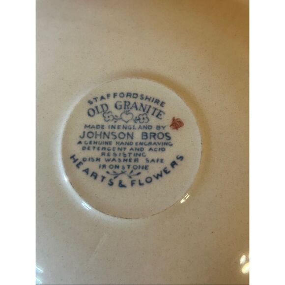 Johnson Bros Saucers Hearts & Flowers People Lot of 2 (5788) - Picture 5 of 6